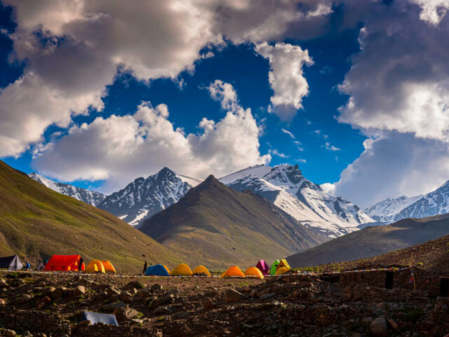 Zeltlager am Sechstausender Stok Kangri in Ladakh Indien.
