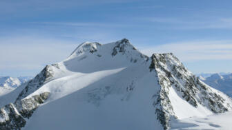 Aussicht auf die schneebedeckte Wildspitze