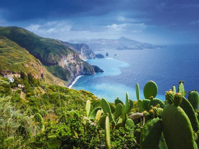 Liparische Inseln – Wandern auf den Vulkaninseln