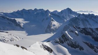 Aussicht auf die umliegenden Berge