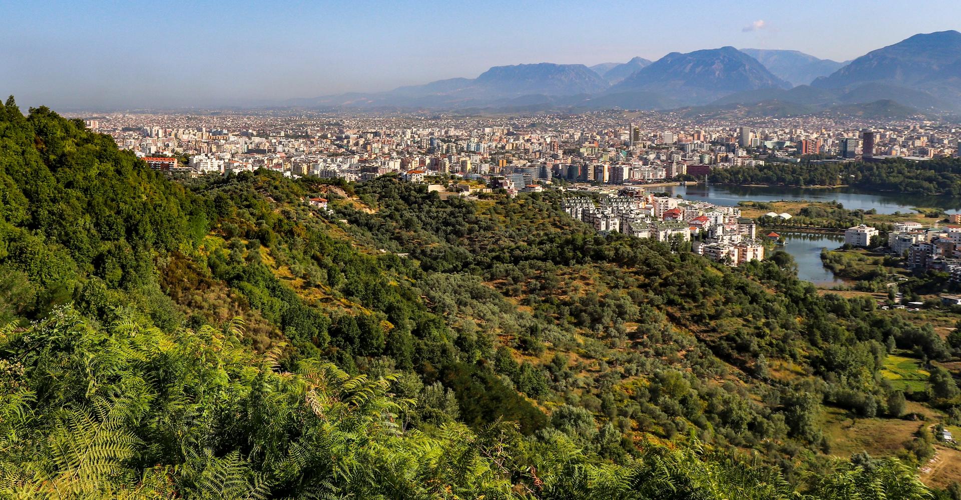 Verlängerung in Tirana