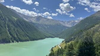 oesterreich-e5-alpenueberquerung-aqobe-fernwanderweg-mehrtageswanderung-huettenwanderung (34).jpg