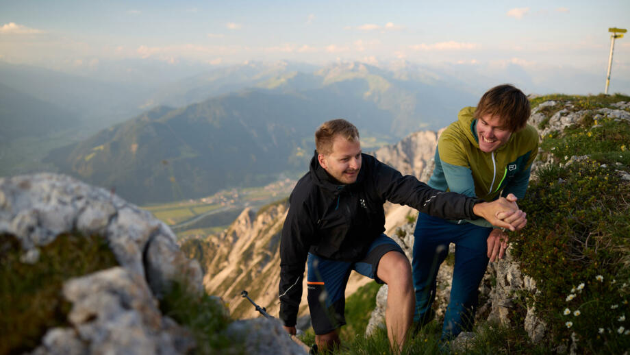 hoehenangst-kurs-wandern-fotoproduktion-oliverfarys-X8A7644.jpg