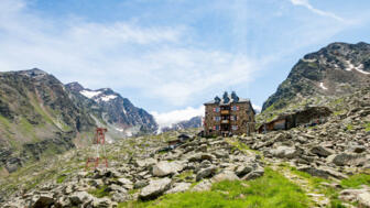 oesterreich-stubaier alpen-hochtouren-durchquerung-40.jpg