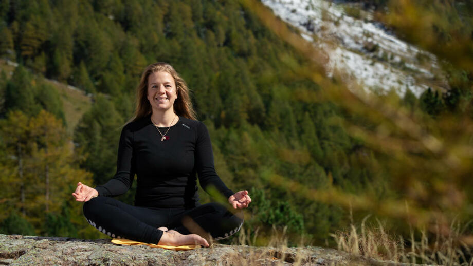yoga_retreat_val_di_pejo_trentino_chalet_alpenrose.jpg