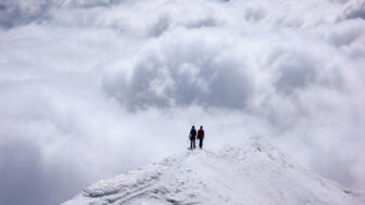 Schweiz_Engadin_Bernina_PizPalü_Gipfel_Grat_shutterstock_1072067387.jpg