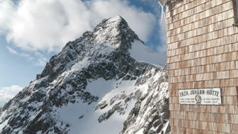 Großglockner von der Erzherzog-Johann-Hütte aus in den Hohen Tauern