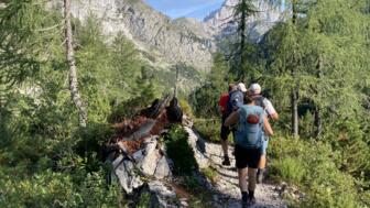 deutschland-berchtesgaden-schoenau-koenigssee-hwwatz-watzmann-umrundung-tag04-kaerlingerhaus-saugasse-koenigsee (2).jpg