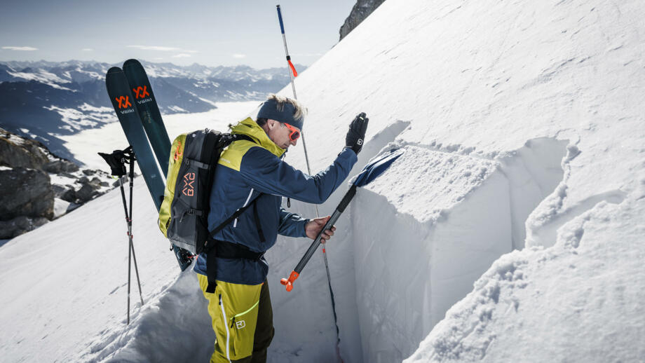 ORTOVOX_LAB Snow_WS2324_MaxDraeger_DA_4760.jpg