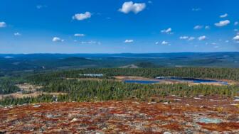 schweden-scrail-blick-vom-berg-vittjakk-shutterstock_2319499781.jpg
