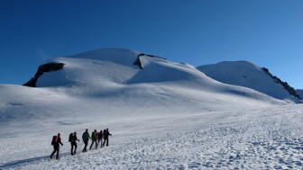 schweiz-wallis-breithorn-hochtour-shutterstock-651861901.jpg
