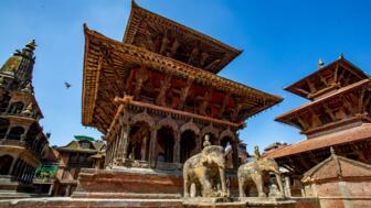 nepal-hivieve-patan-durbar-square-liegt-im-zentrum-von-lalitpur-shutterstock_2385082959.jpg