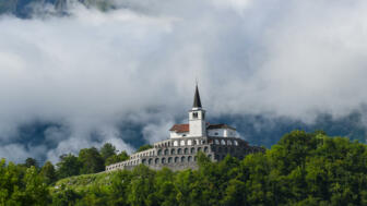 shutterstock_1152643112RAMSLO.jpg