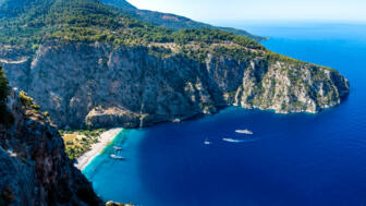tuerkei-antalya-tulyk-butterfly-valley-kelebekler-vadisi-shutterstock_1796785840.jpg