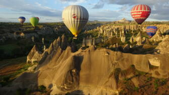 13 - Cappadocia - hot air balloon ride.jpg