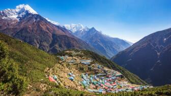 nepal-hiahs-namche-bazar-village-shutterstock_2275319617.jpg