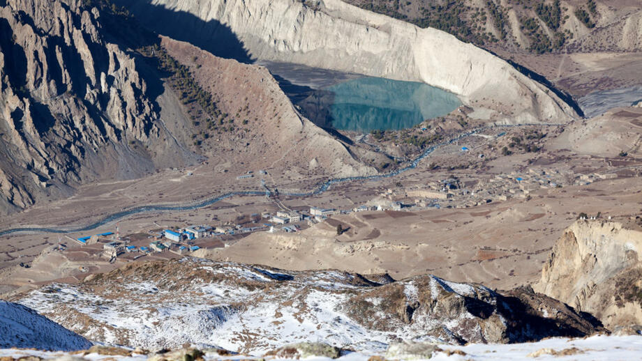 shutterstock_1410665093_Manang_Gangapurna_RAMANA.jpg