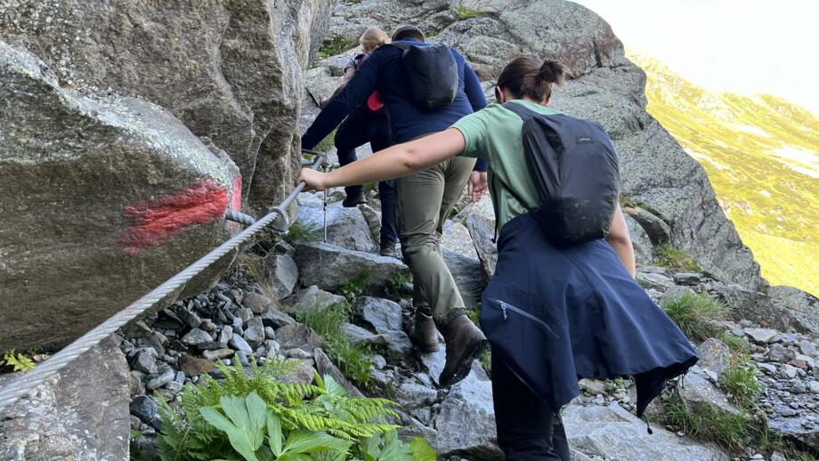 oesterreich-e5-alpenueberquerung-aqobe-fernwanderweg-mehrtageswanderung-huettenwanderung (112).jpg