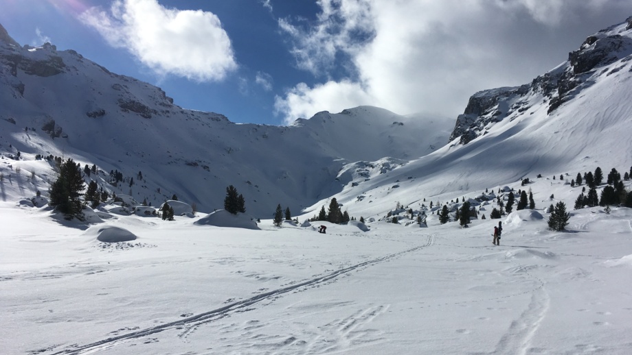 Österreich_Tuxer Alpen_Snowboard-Tourenkurs_9SBLIZ_Wattener Lizum (4).jpeg