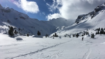 Österreich_Tuxer Alpen_Snowboard-Tourenkurs_9SBLIZ_Wattener Lizum (4).jpeg