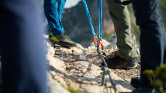 klettersteig-kurs-fotoproduktion-oliverfarys-X8A8331.jpg