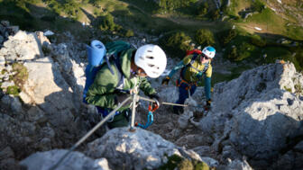 klettersteig-kurs-fotoproduktion-oliverfarys-X8A8348.jpg