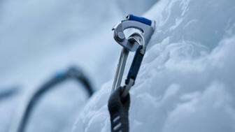 eisklettern-alpen-oliverfarys-X8A8307.jpg