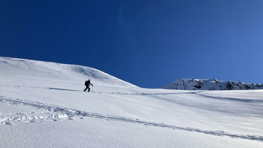 Österreich_Lizumer Hütte_Lawinenausbildung_Tuxer Alpen_Ortovox (15).jpg