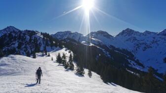 oesterreich-kitzbueheler-alpen-bochumer-huette-schneeschuhwandern-seboc-img-20231228-104925.jpg
