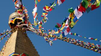nepal-hiaho-budha-stupa-oder-boudhanath-stupa-religioeser-heiliger-tempel-shutterstock_2479483799.jpg