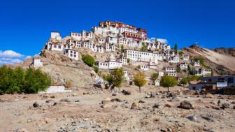 Klosterbrug von Thikse in Ladakh