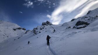 oesterreich-tuxer alpen-wattens-lizumer hütte-tourenkurs (24).jpg