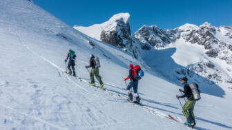 norwegen-skitouren-nosog-powder paradies-sognefjord-sogndalsdalen-fjaerland (7).jpg