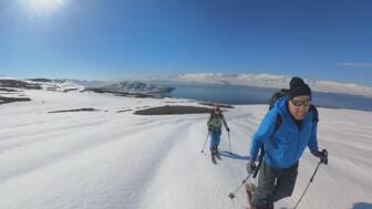 Skitourengeher beim Aufstieg