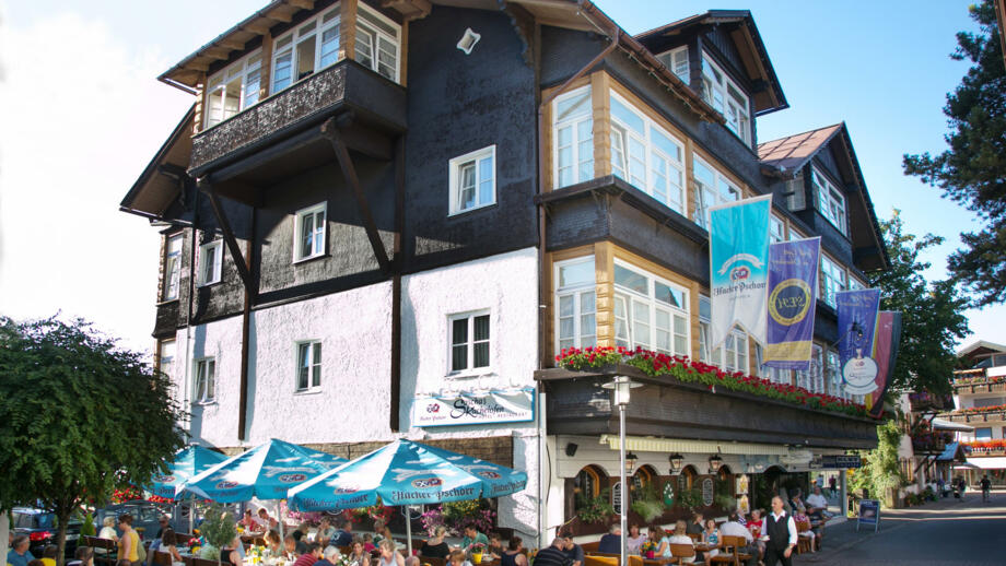 SaschasKachelofen.jpg