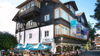 SaschasKachelofen.jpg