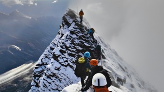 Österreich_HOTGRO_Glockner_Ausbildung_Young-Summits (37).jpg