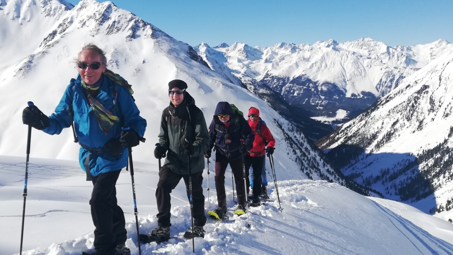 oesterreich-stubaier-alpen-sellrain-schneeschuh-swrguben-(9).jpg