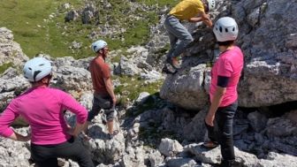 Italien_Dolomiten_Fonda Savio_GFDOL_2022_Julia Andre_Klettern_Grundkurs_Fels_Ausbildung (8).jpeg