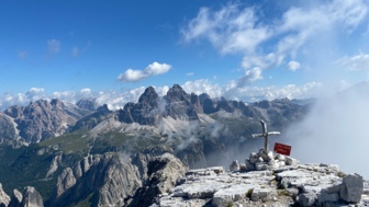 Italien_Dolomiten_Fonda Savio_GFDOL_2022_Julia Andre_Klettern_Grundkurs_Fels (6).jpeg