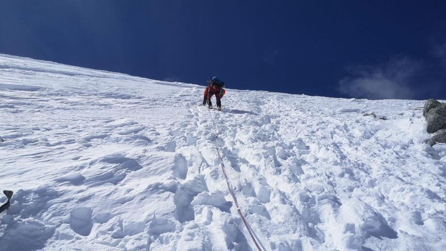 frankreich-mont blanc-gebiet-chamonix-femont-eisklettern-kombiniert-11b3c5e0-bab4-4630-8e9e-dd5490c7b15d.jpg