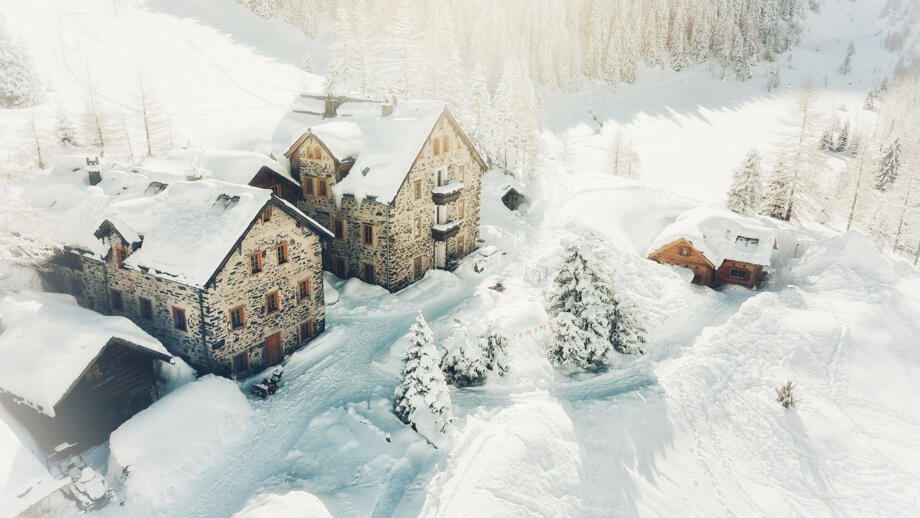 oesterreich-goldberggruppe-skitourenprogramm-hoher sonnblick-9srgold-ammererhof kolmsaigurn kopie.jpg