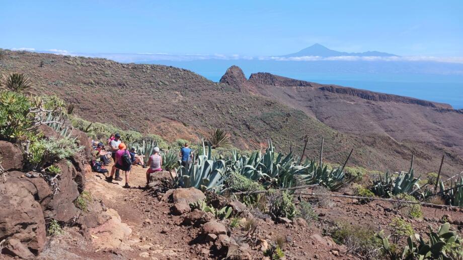 spanien-lagomera-esgod-2025-gruppenbild-teideblick-IMG-20250310.jpg