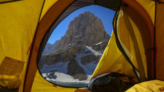 tuerkei-taurus-tutau-zelt-aladaglar-nationalpark-shutterstock_1630363546.jpg