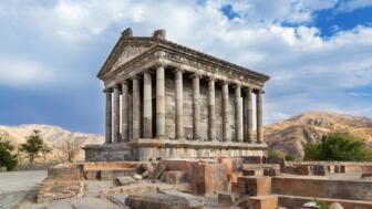 griechisch-römischer Tempel Garni mit Säulen in Armenien
