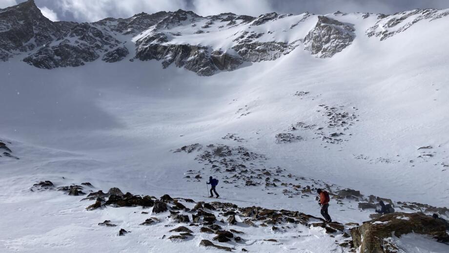 oesterreich-stubaier alpen-sbakfra-snowboard-aufbaukurs-hochtouren-franz-senn-huette-IMG_5843 (11).jpg