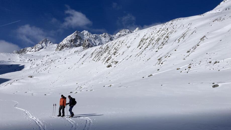 oesterreich-stubaier alpen-sbakfra-snowboard-aufbaukurs-hochtouren-franz-senn-huette-IMG_5843 (36).jpg