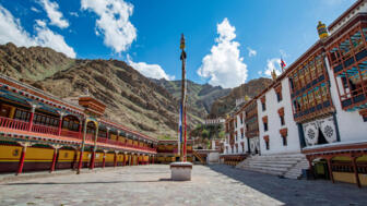 Innenhof des KIosters Hemis in Ladakh