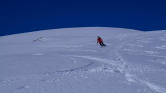oesterreich-kleinwalsertal-skitouren-riezlern-genuss-und-aktivhotel-sonnenburg-shall-bg-160310-kleinwalsertal-0055.jpg