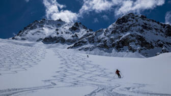 oesterreich-silvretta-skitourenkurs-jamtalhuette-asjam-bg-230418-1027538.jpg